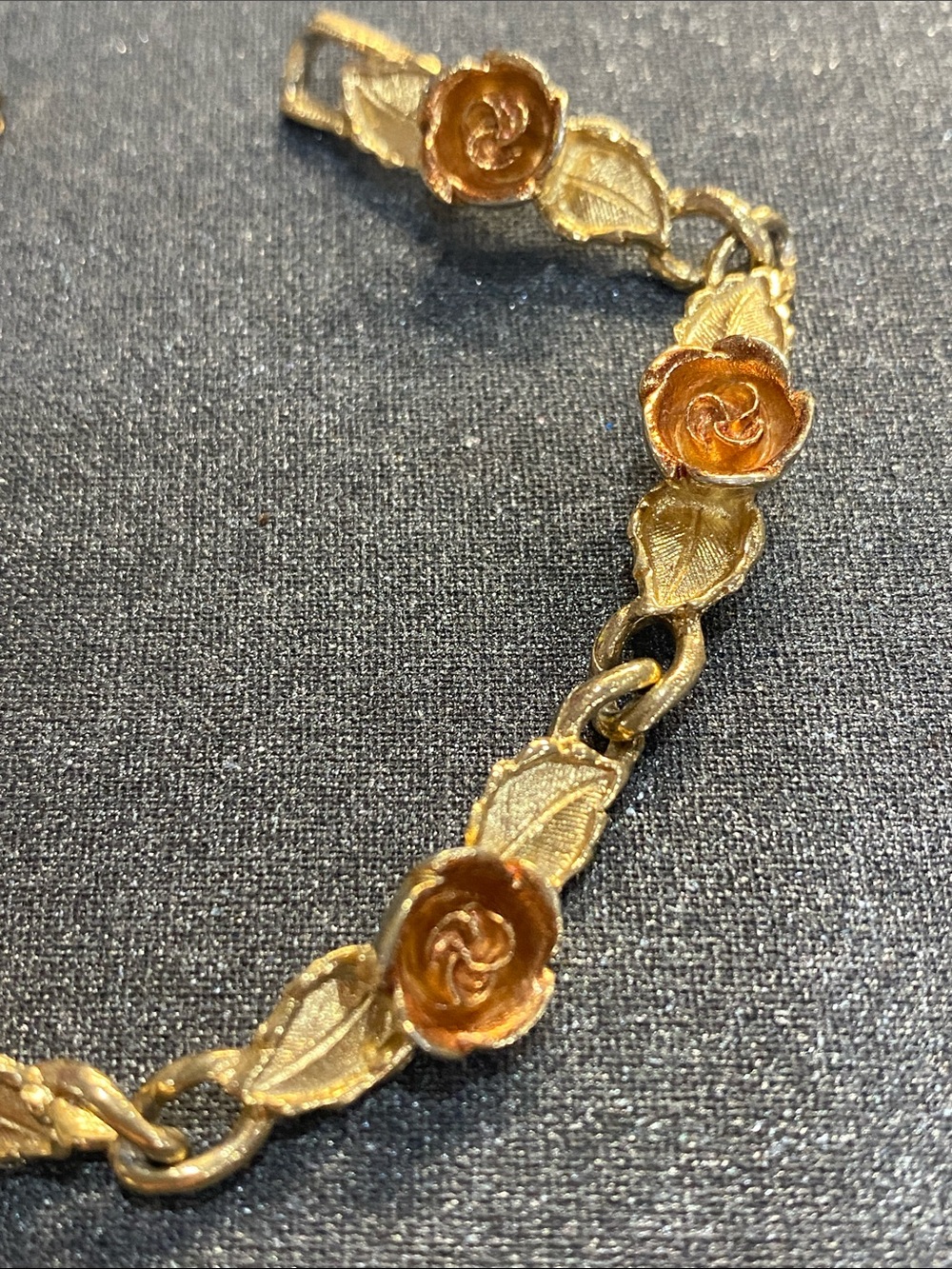 Vintage Bracelet 7 inch - Picture 2 of 4